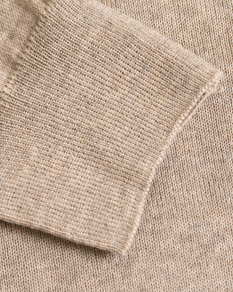 Mies | Puserot | Oscar Jacobson | Cole Extra Fine Merino Rollneck Beige