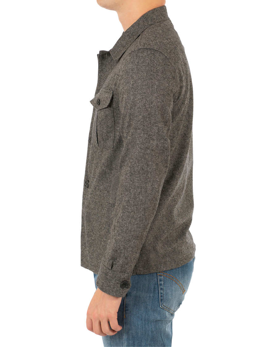 Mies | Takit | Oscar Jacobson | Helge Shirt Jacket Salt & Pepper