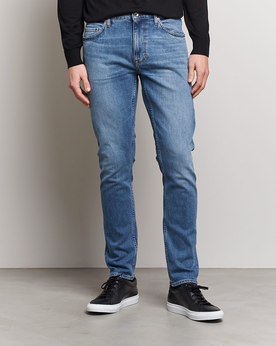 Mies | Tapered fit | Tiger of Sweden | Pistolero Guru Stretch Jeans Light Blue