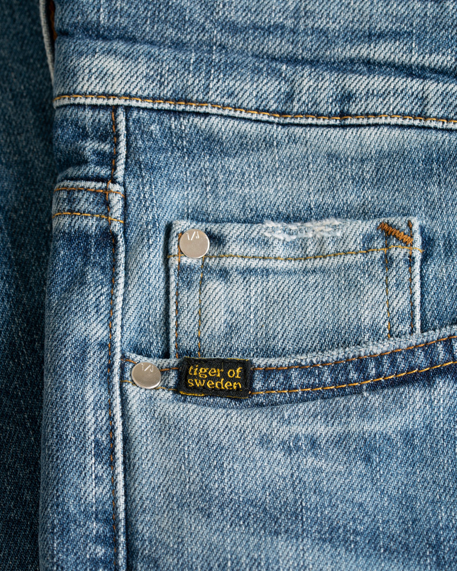 Mies | Farkut | Tiger of Sweden Jeans | Straight Lone Stretch Jeans Mid Blue