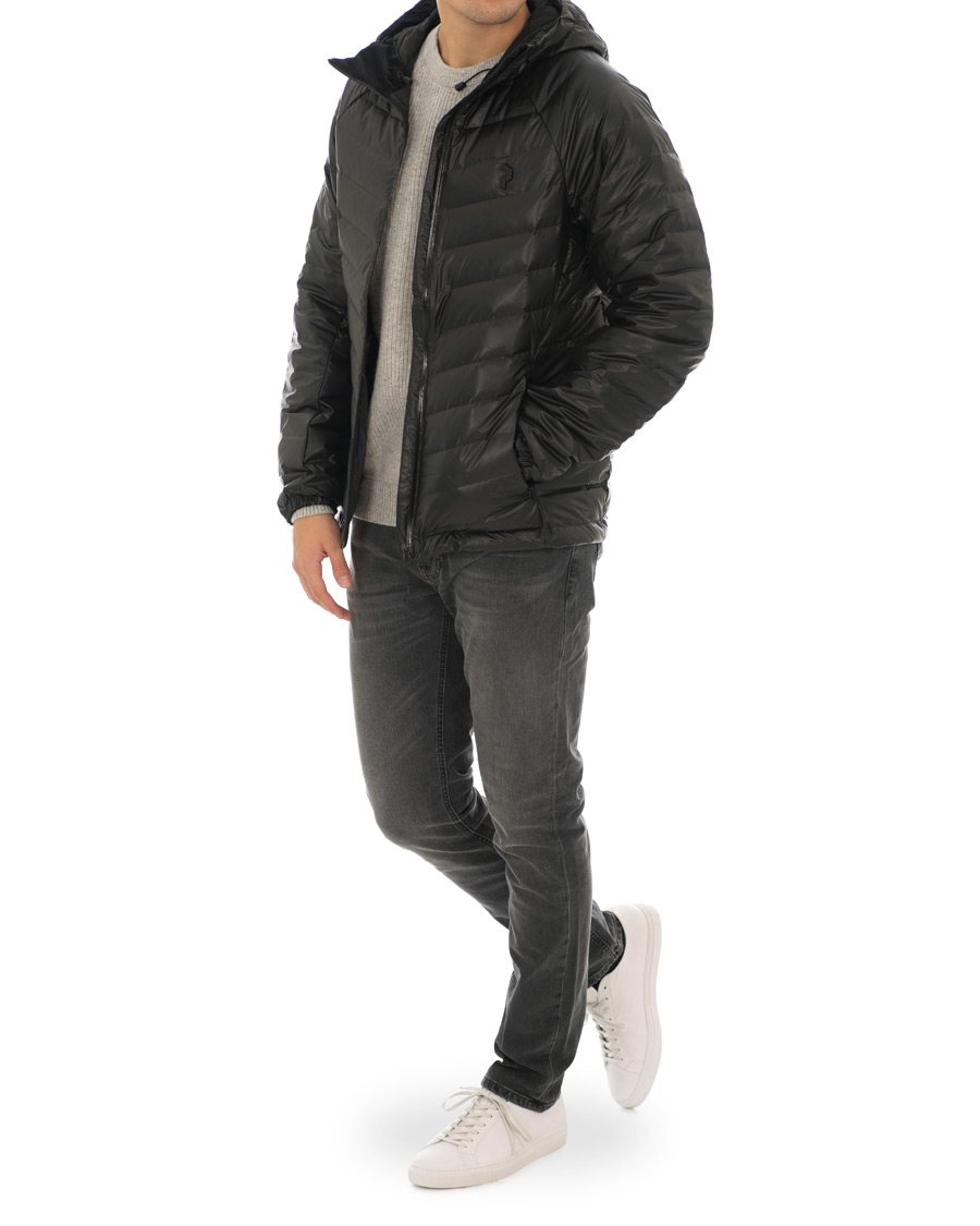 Mies | Takit | Peak Performance | Frost Dry Down Hooded Jacket Black