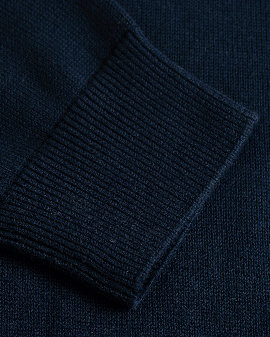 Mies | Puserot | GANT | Logo Crew Neck Marine