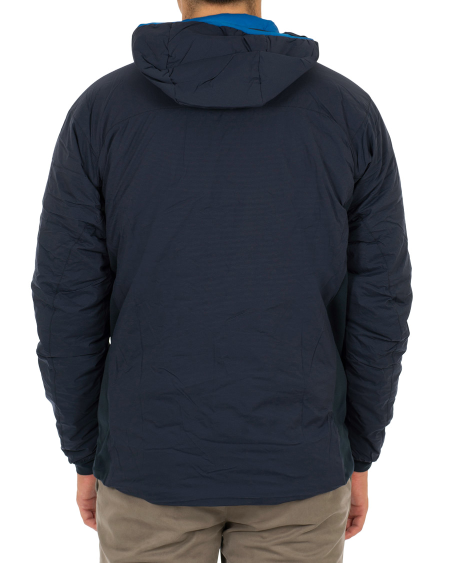 Mies | Takit | Arc'teryx | Atom LT Shell Hooded Jacket Tui
