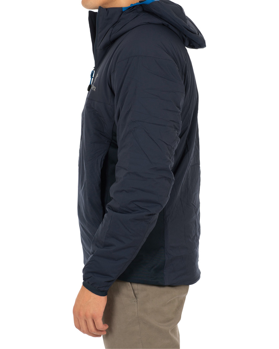 Mies | Takit | Arc'teryx | Atom LT Shell Hooded Jacket Tui