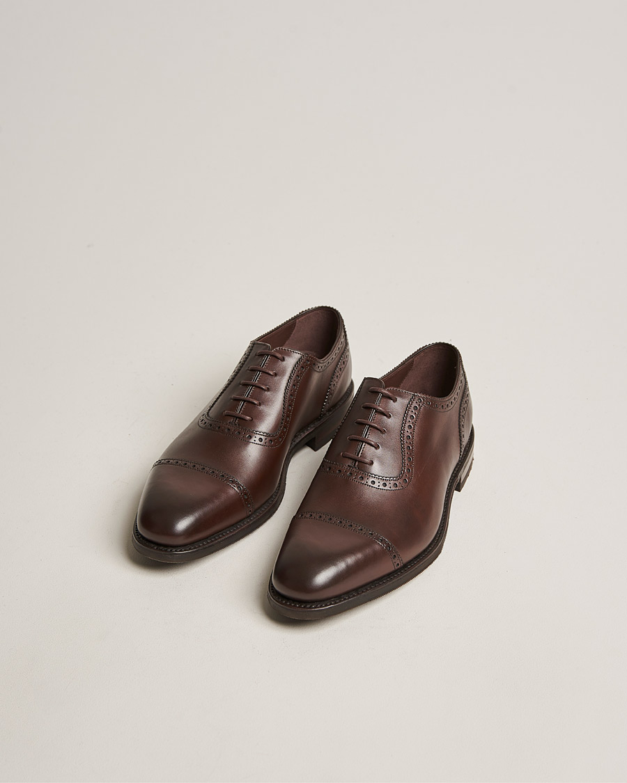 Mies | Käsintehdyt kengät | Loake 1880 | Fleet Brogue Shadow Sole Dark Brown Calf
