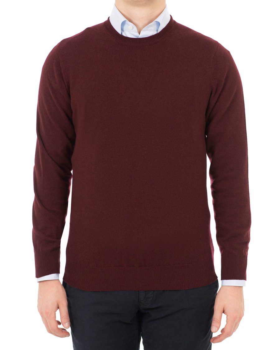 Mies | Puserot | Piacenza Cashmere | Cashmere Crew Neck Sweater Burgundy