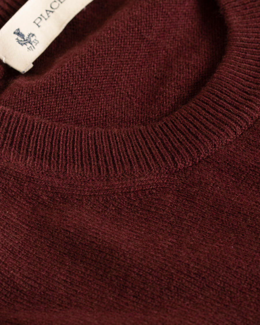 Mies | Puserot | Piacenza Cashmere | Cashmere Crew Neck Sweater Burgundy