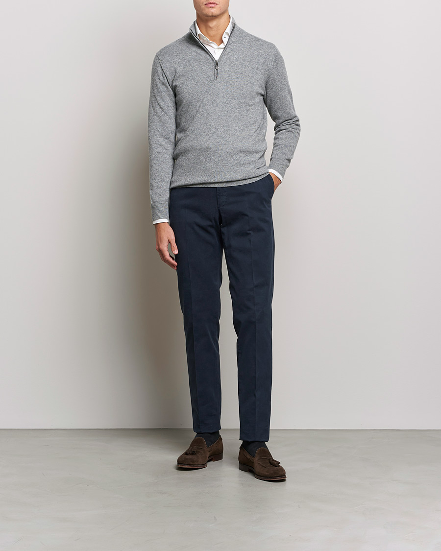 Mies | Puserot | Piacenza Cashmere | Cashmere Half Zip Sweater Light Grey