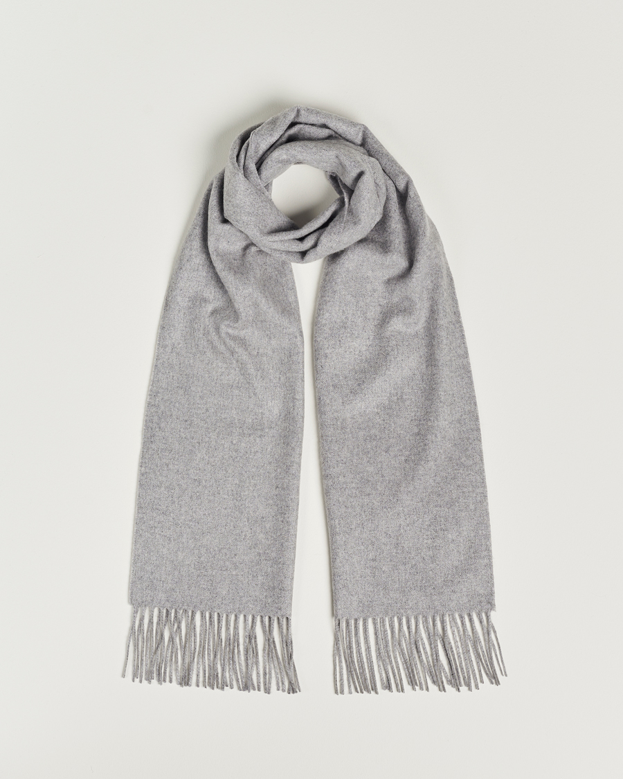 Mies | Piacenza Cashmere Cashmere Scarf Light Grey | Piacenza Cashmere | Cashmere Scarf Light Grey