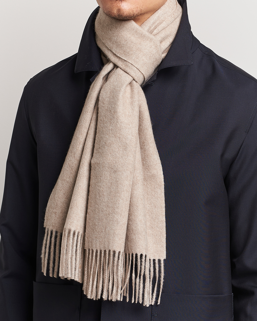 Mies | Kaulaliinat | Piacenza Cashmere | Cashmere Scarf Light Beige