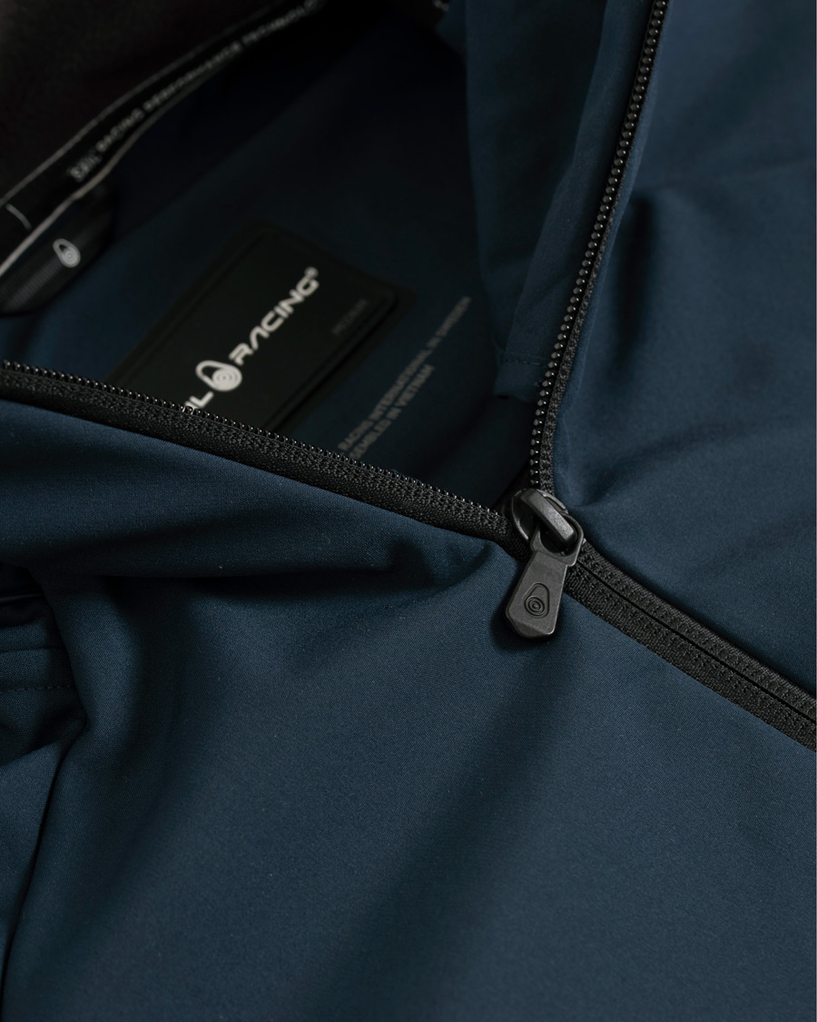 Mies | Takit | Sail Racing | Bowman Softshell Hooded Jacket Navy