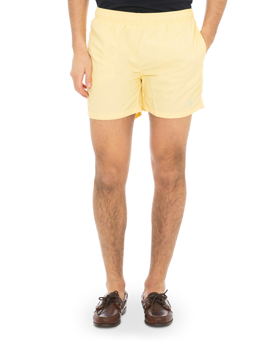 Mies | Uimahousut | GANT | Classic Swim Shorts Lemon