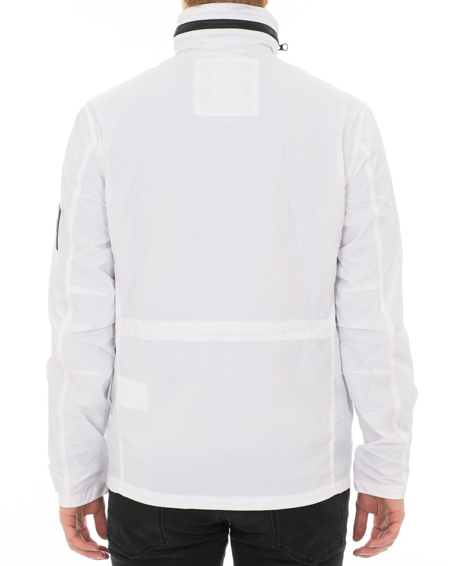 Mies | Takit | Peak Performance | X6 Field Jacket White