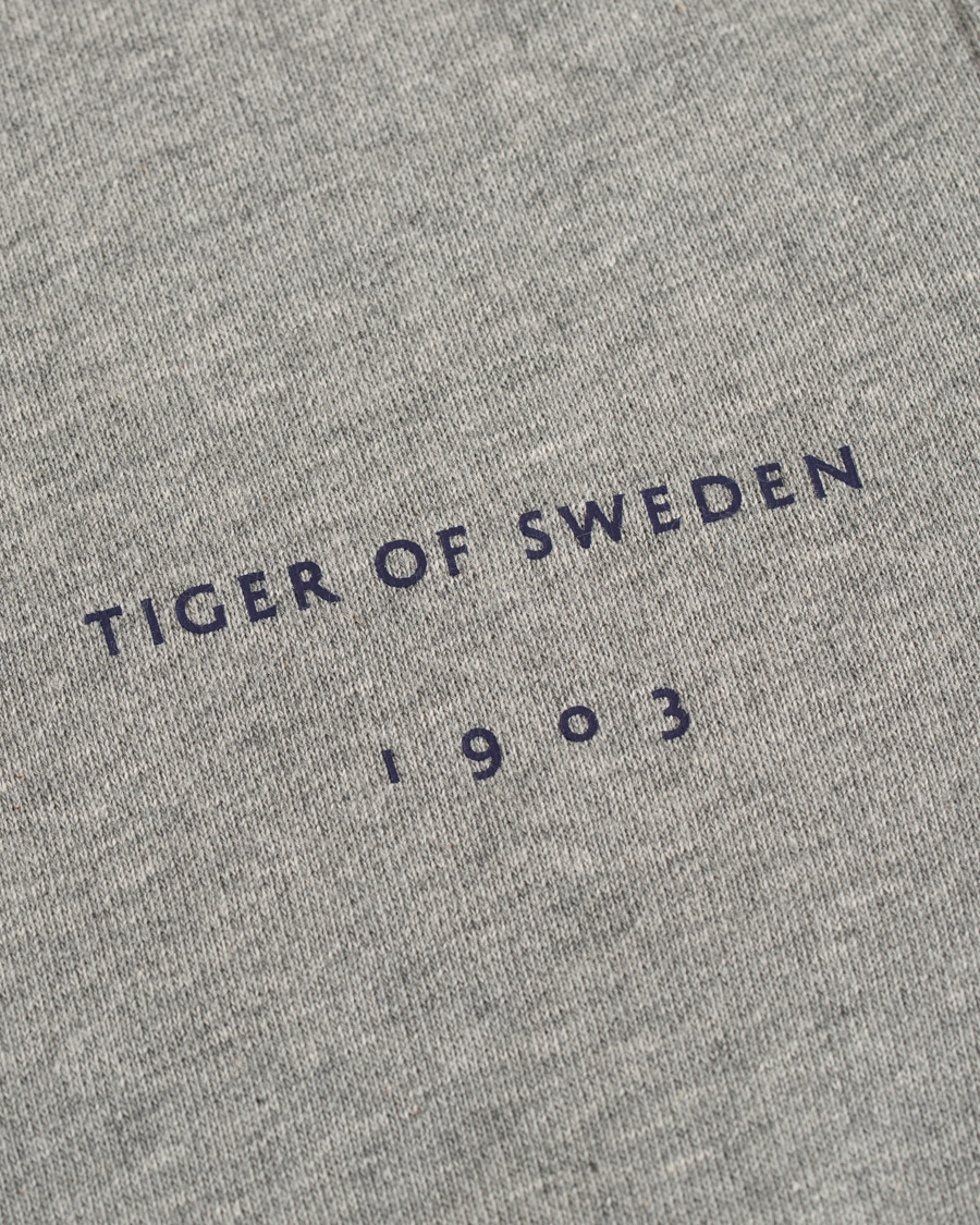 Mies | Puserot | Tiger of Sweden | Dinos Sweatshirt Grey Melange