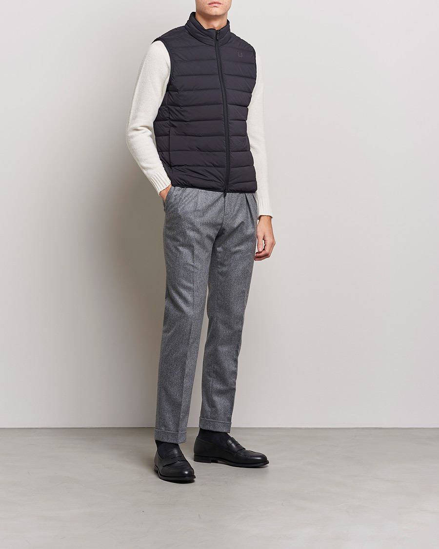 Mies | Ulkoliivit | UBR | Sonic Vest Black Storm