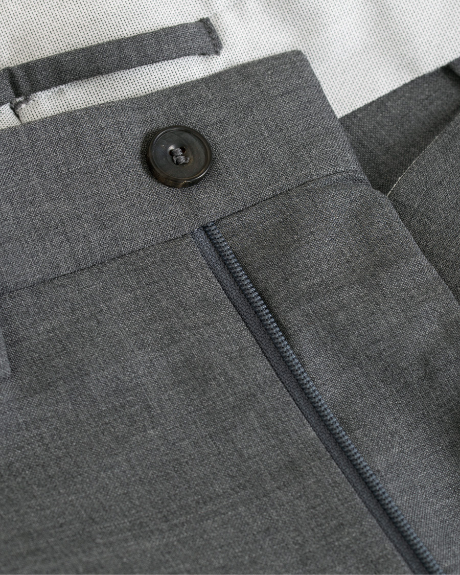 Mies | Housut | Berg&Berg | Arnold Pleated Side Adjuster Wool Trousers Grey