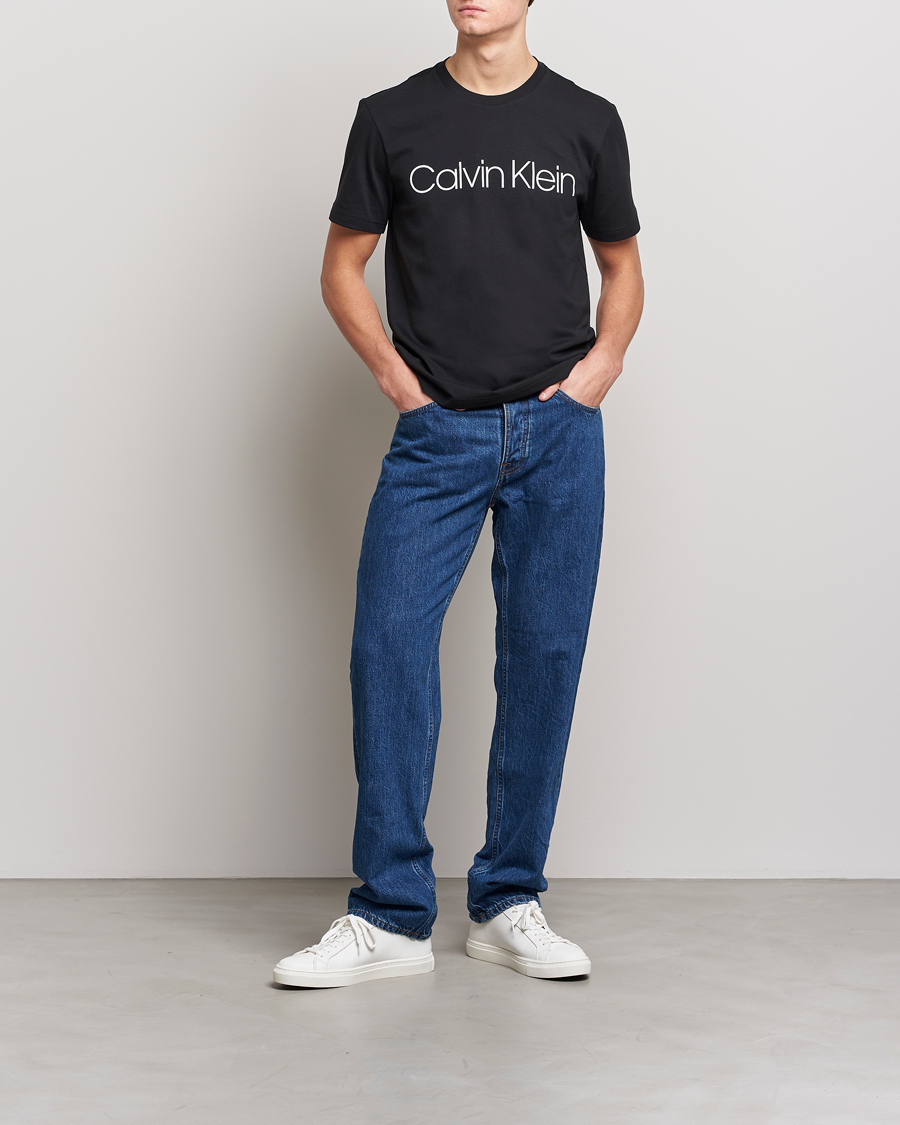Mies | T-paidat | Calvin Klein | Front Logo Tee Black