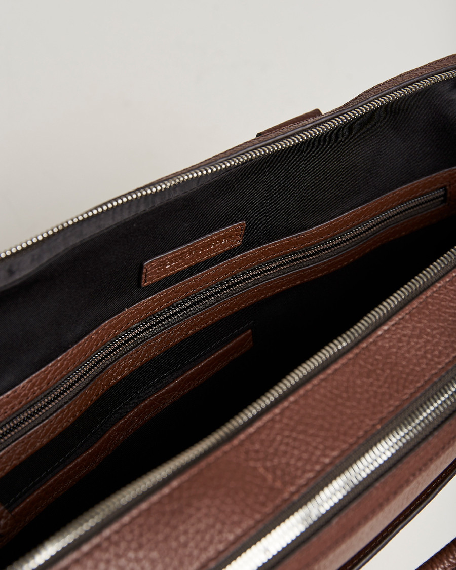 Mies | Laukut | Tiger of Sweden | Burin Grained Leather Briefcase Brown