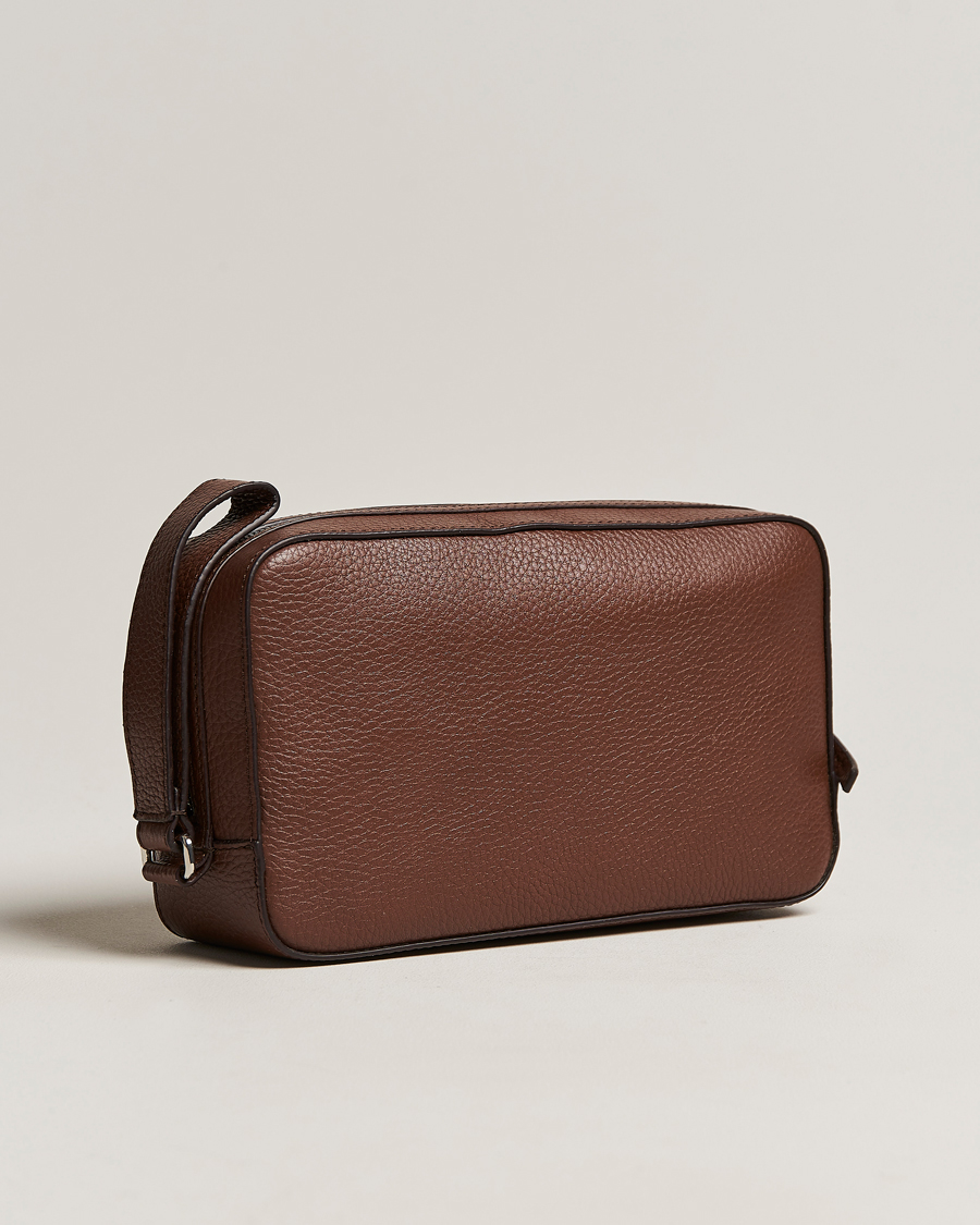Mies |  | Tiger of Sweden | Wes Grained Leather Toilet Bag Brown