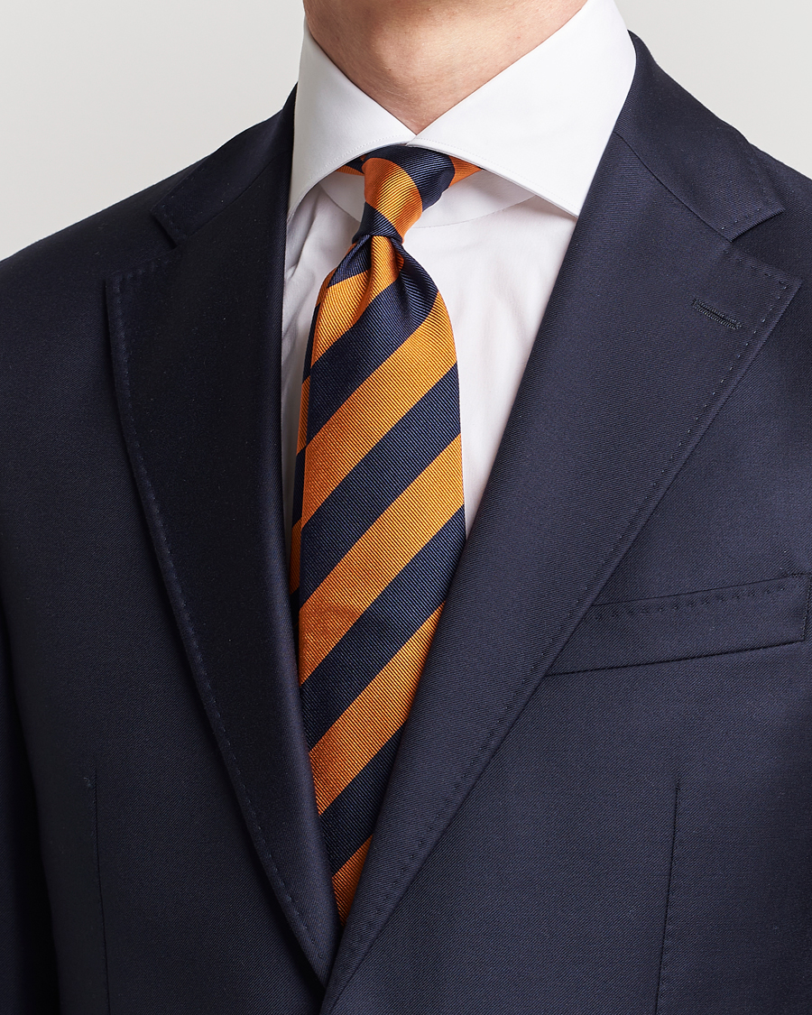 Mies | Solmiot | Amanda Christensen | Regemental Stripe Classic Tie 8 cm Orange/Navy