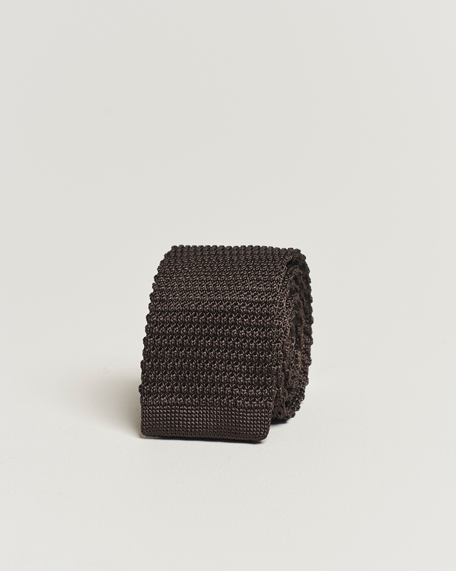 Mies | Arkipuku | Amanda Christensen | Knitted Silk Tie 6 cm Brown