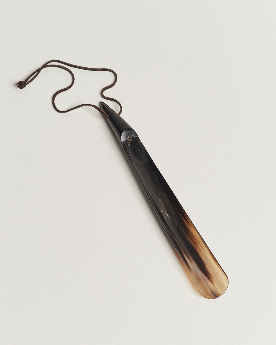Mies | Kenkien huolto | Saphir Medaille d'Or | Shoehorn 40cm