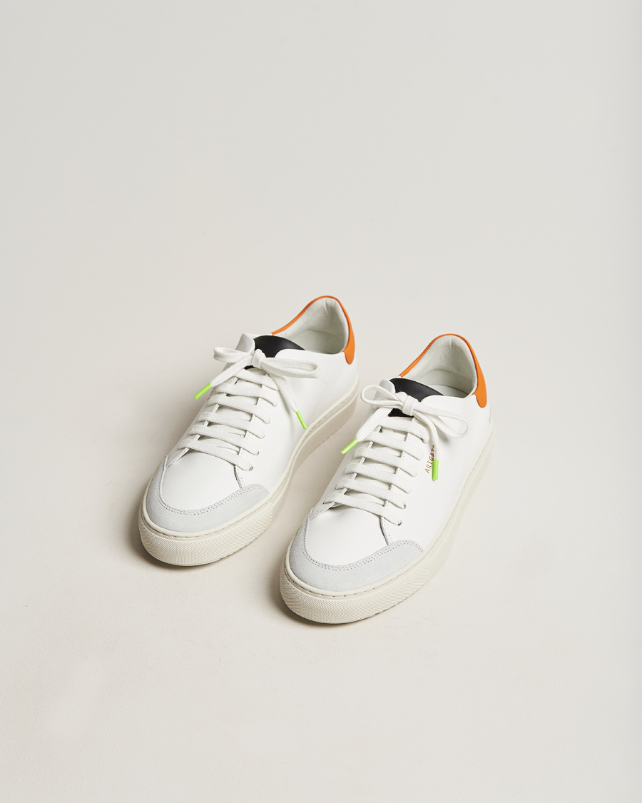 Mies | Valkoiset tennarit | Axel Arigato | Clean 90 Triple Sneaker White/Orange