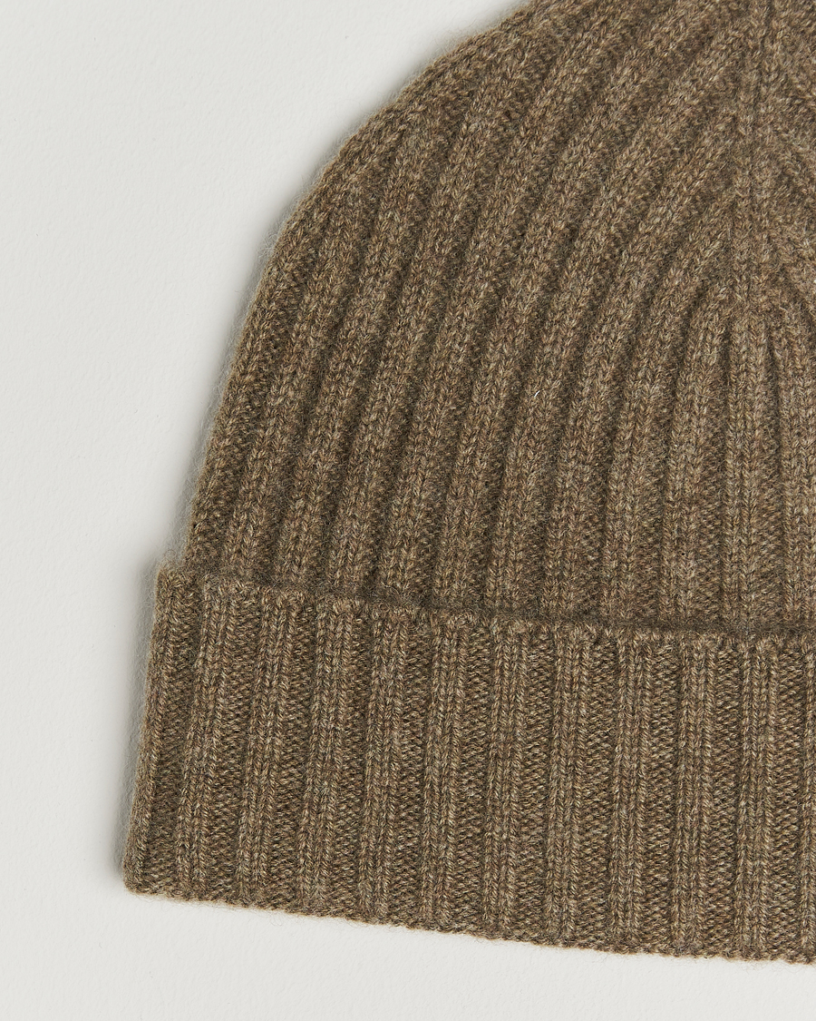 Mies | Pipot | Amanda Christensen | Rib Knitted Cashmere Cap Olive Melange