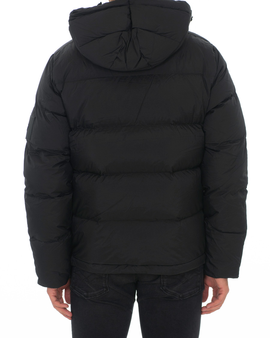 Mies | Takit | Peak Performance | Offense Crinkly Nylon Jacket Black