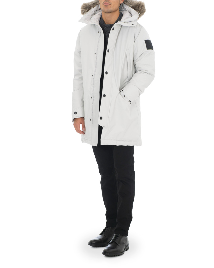 Mies | Takit | Peak Performance | Y Parka White