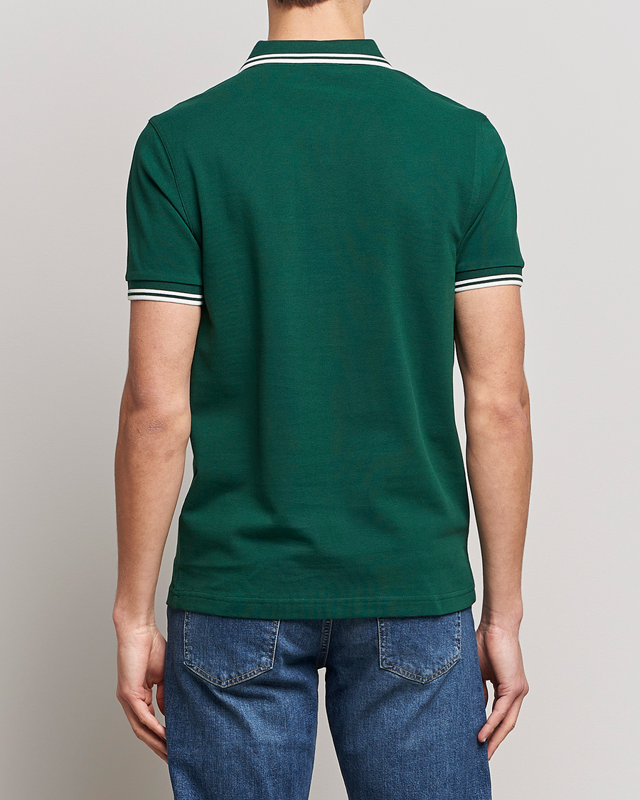 Mies | Pikeet | Fred Perry | Twin Tipped Polo Shirt Ivy/Snow White