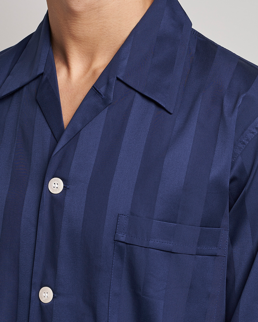 Mies | Yöpuvut ja kylpytakit | Derek Rose | Striped Cotton Satin Pyjama Set Navy
