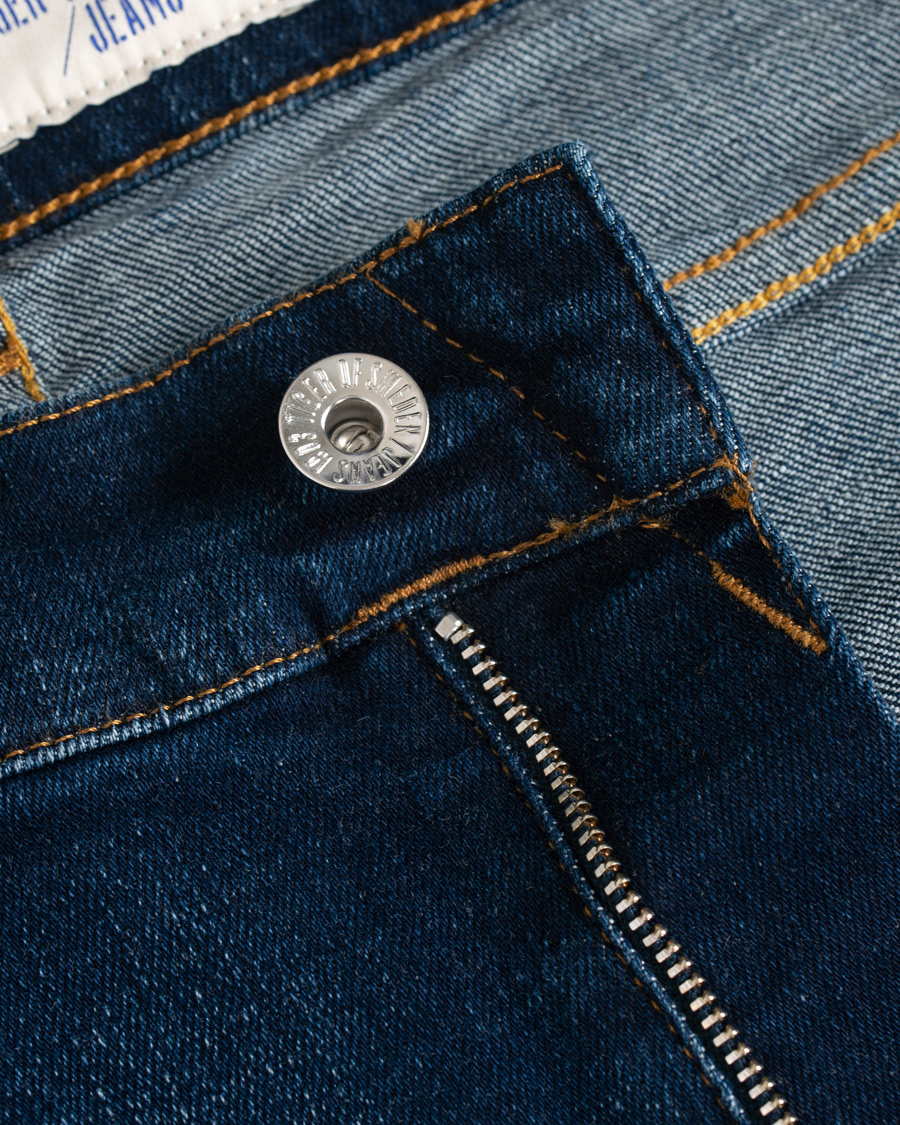 Mies | Farkut | Tiger of Sweden | Evolve Charm Superstretch Jeans Blue