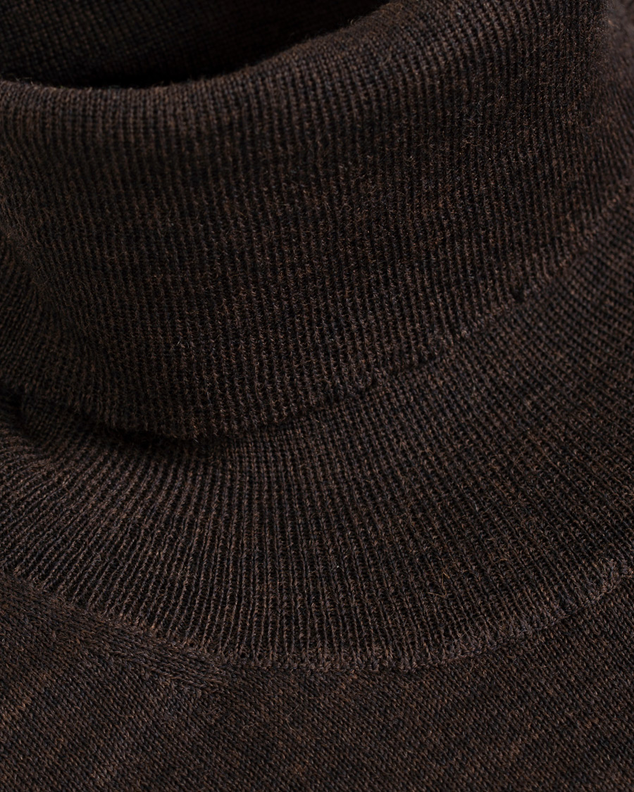 Mies | Puserot | Oscar Jacobson | Cole Extra Fine Merino Rollneck Brown