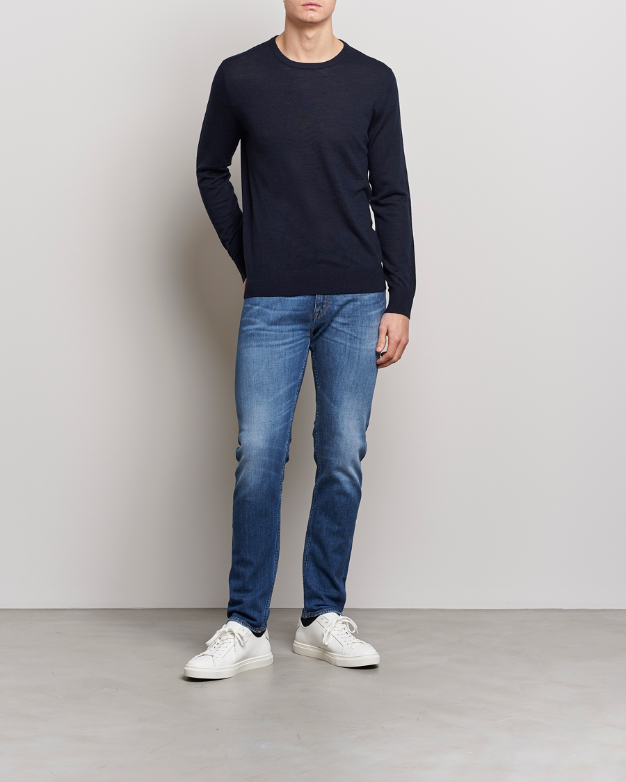 Mies | Puserot | Tiger of Sweden | Nichols Crew Neck Pullover Navy