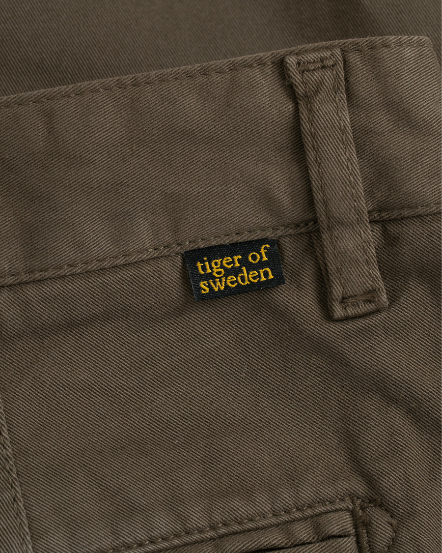 Mies | Housut | Tiger of Sweden Jeans | River Stretch Pants Timber Brown
