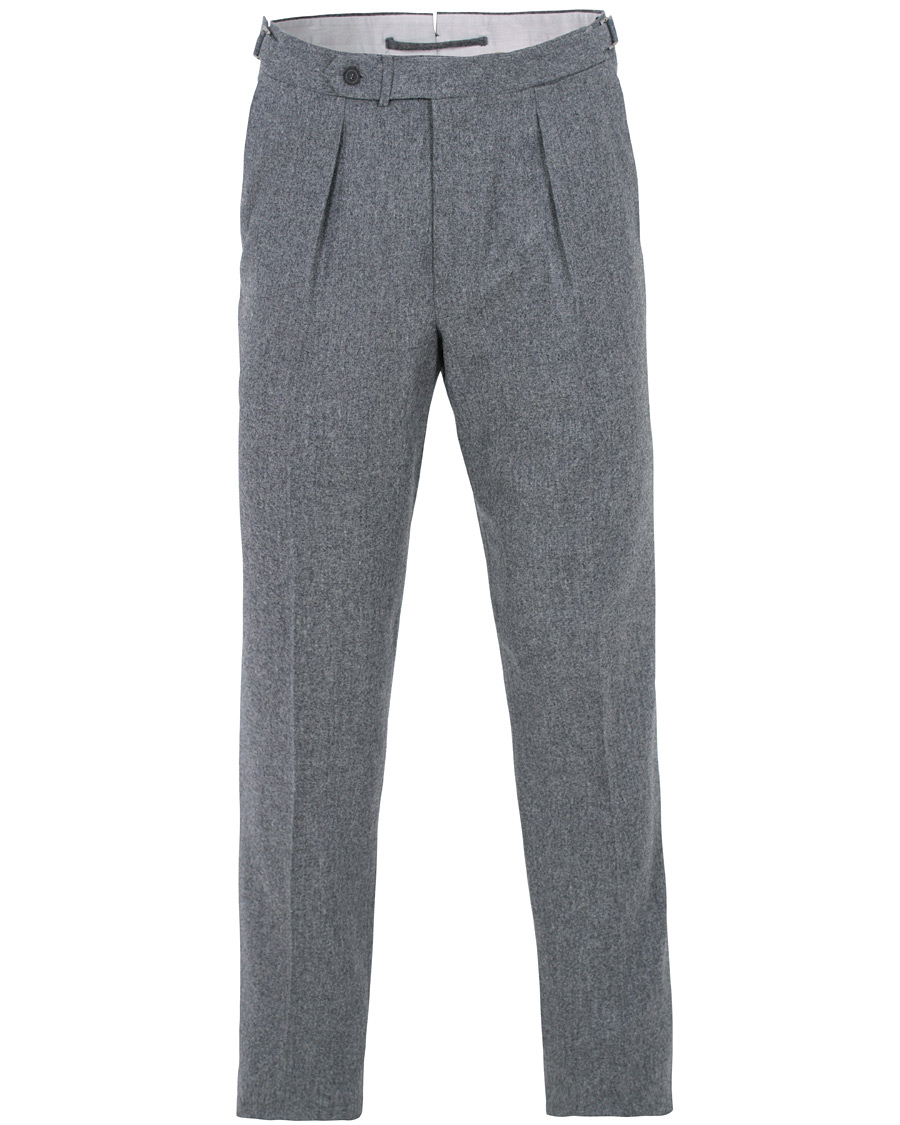 Mies | Housut | Berg&Berg | Arnold Pleated Side Adjuster Flanell Trousers Mid Grey