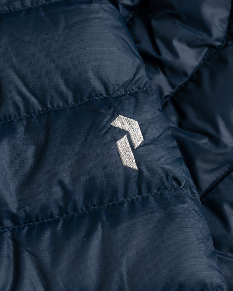 Mies | Takit | Peak Performance | Frost Down Hooded Jacket Blue Shadow