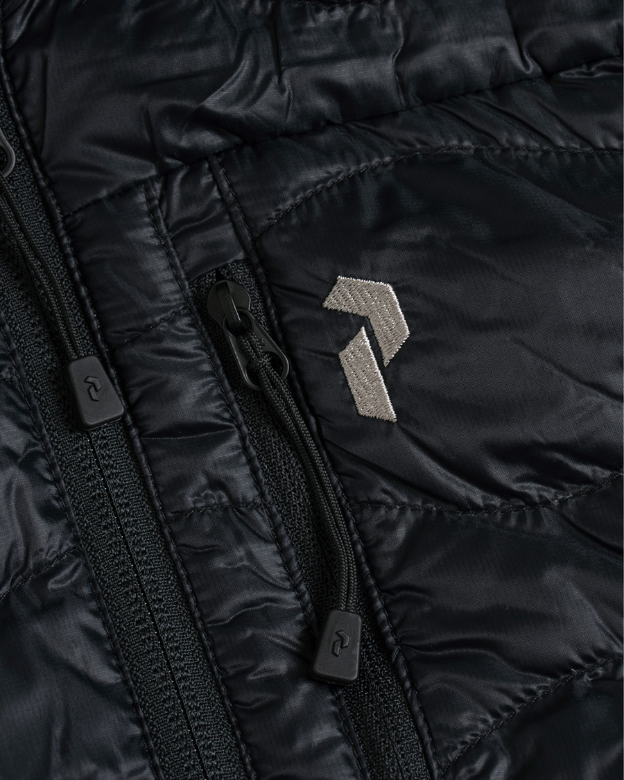 Mies | Takit | Peak Performance | Helium Hybrid Hooded Jacket Black 