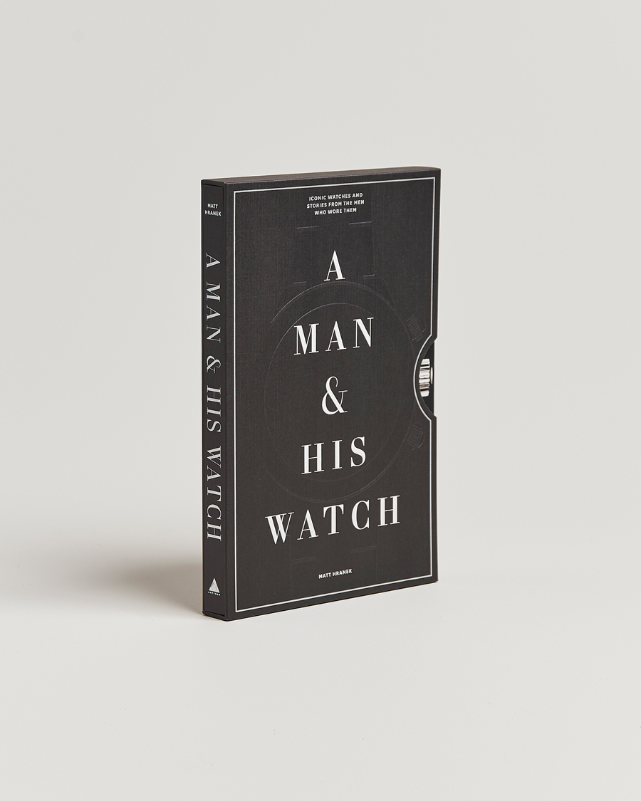 Mies | Kirjat | New Mags | A Man and His Watch