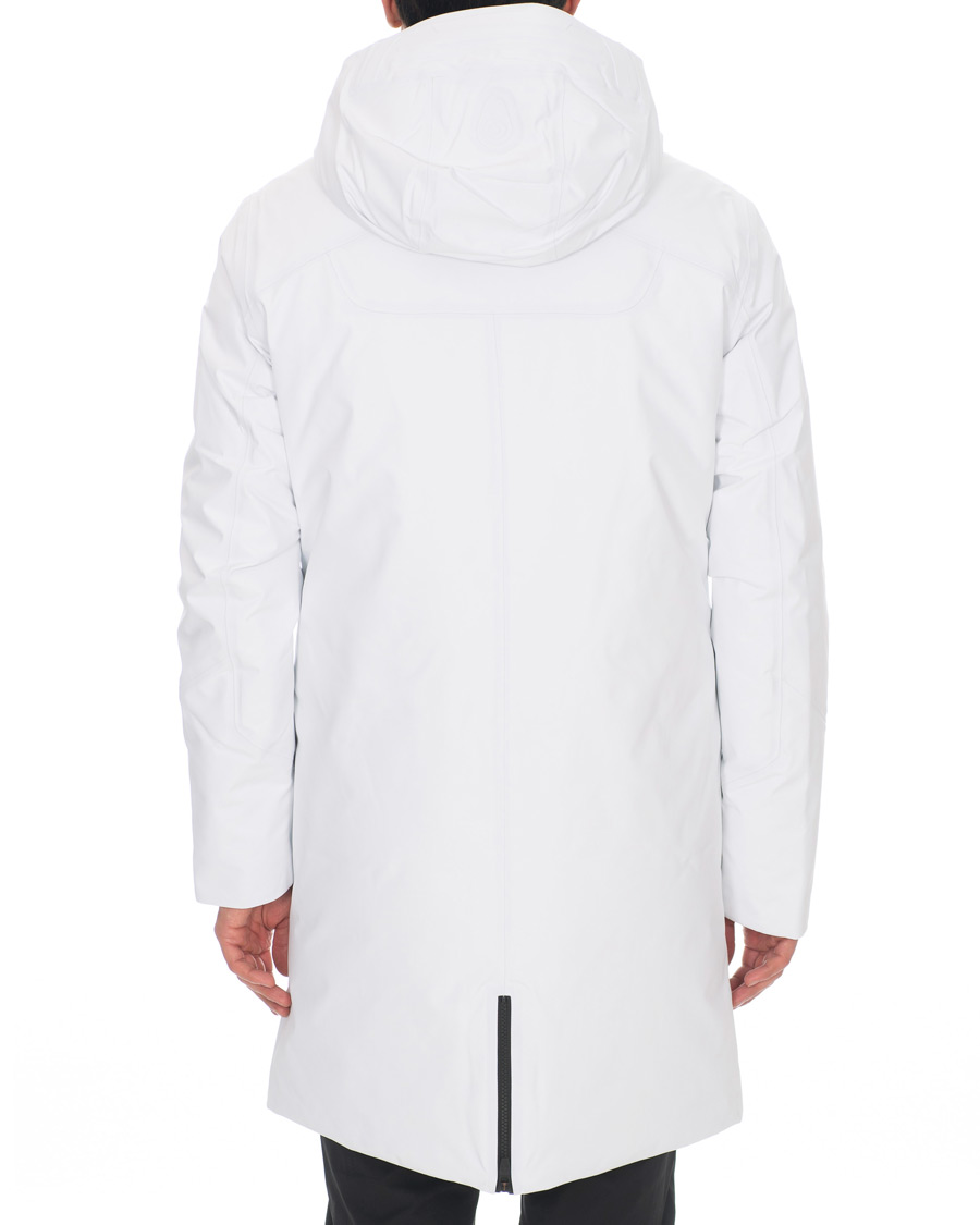 Mies | Takit | Sail Racing | The Carbon Race Coat White