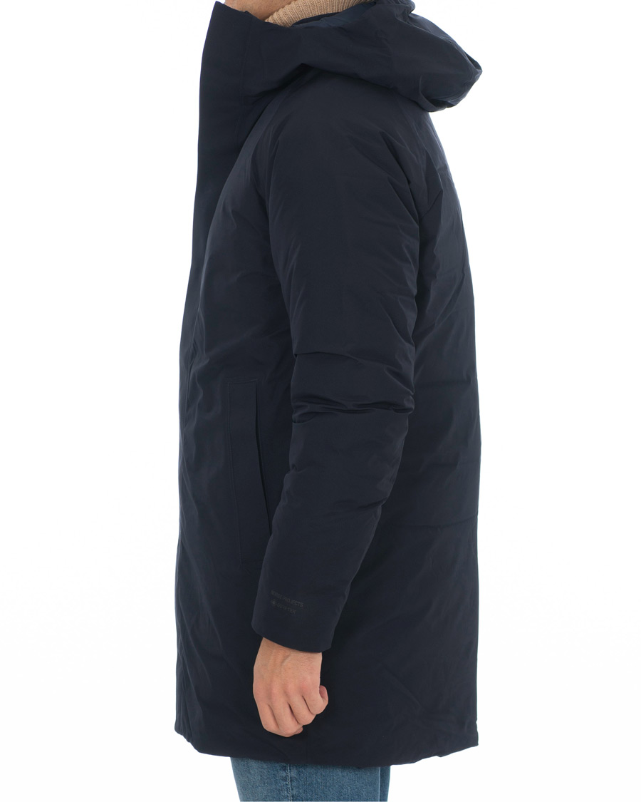 Mies | Takit | Norse Projects | Rokkvi GORE-TEX Parka Dark Navy