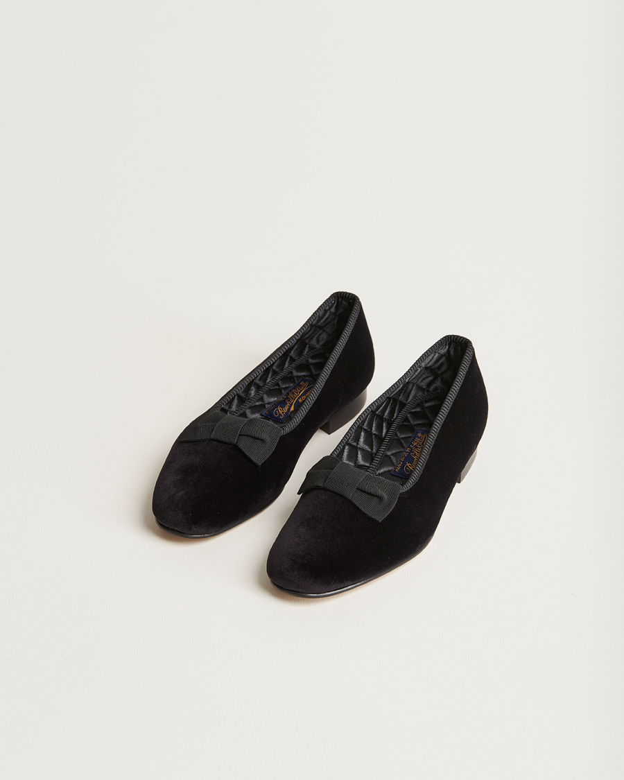 Mies | Bowhill & Elliott Opera Velvet Bow Pumps Black | Bowhill & Elliott | Opera Velvet Bow Pumps Black