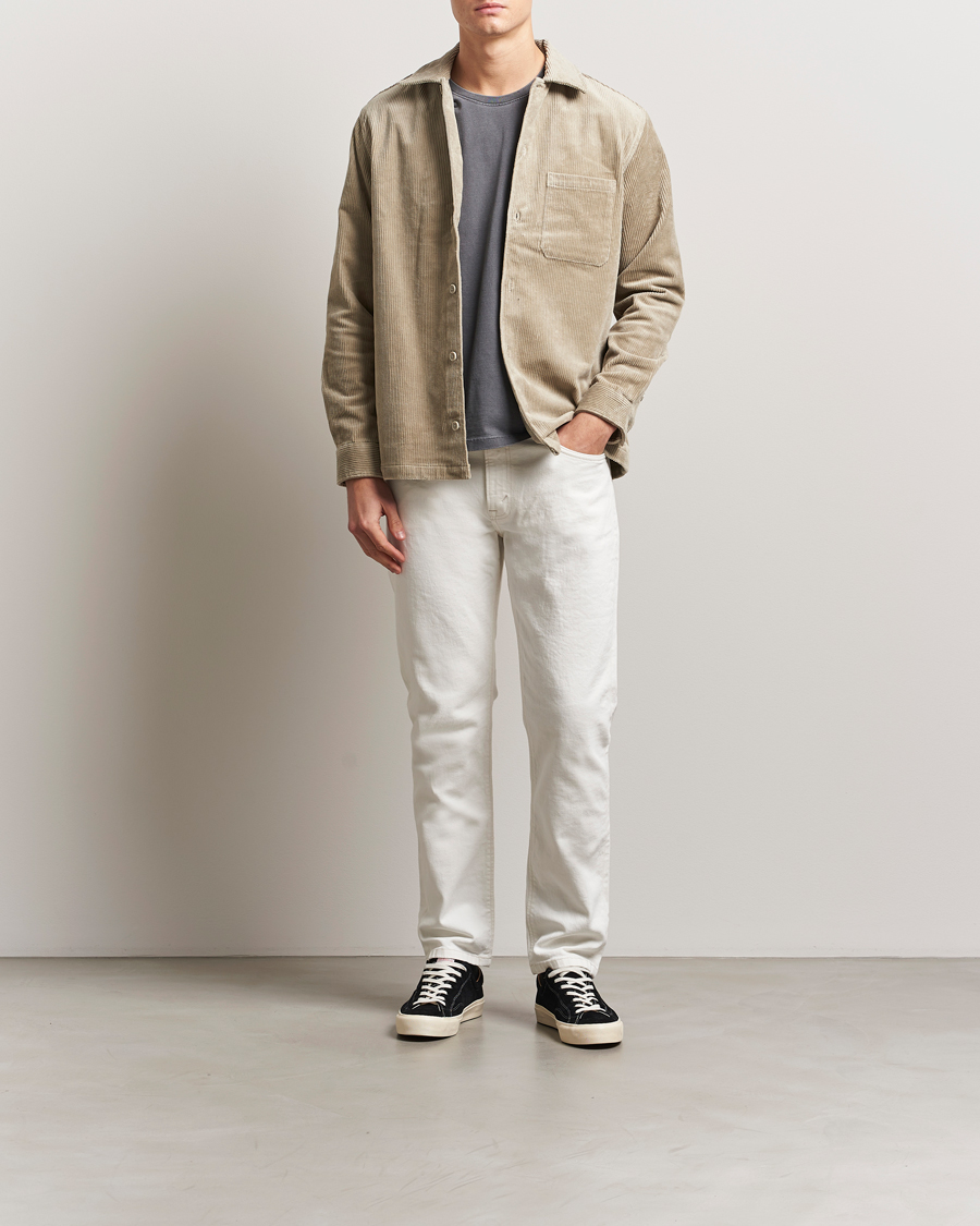 Mies | Farkut | Jeanerica | TM005 Tapered Jeans Natural White