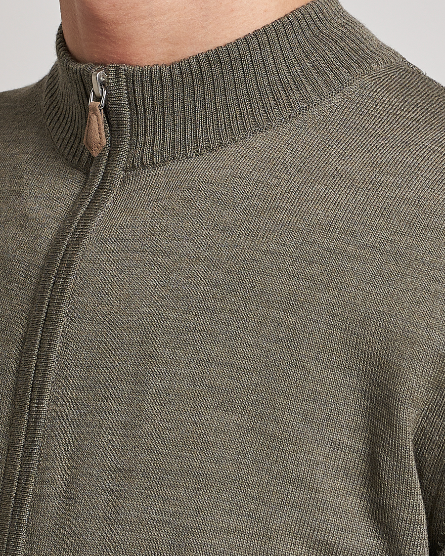 Mies | Puserot | Stenströms | Merino Full Zip Olive