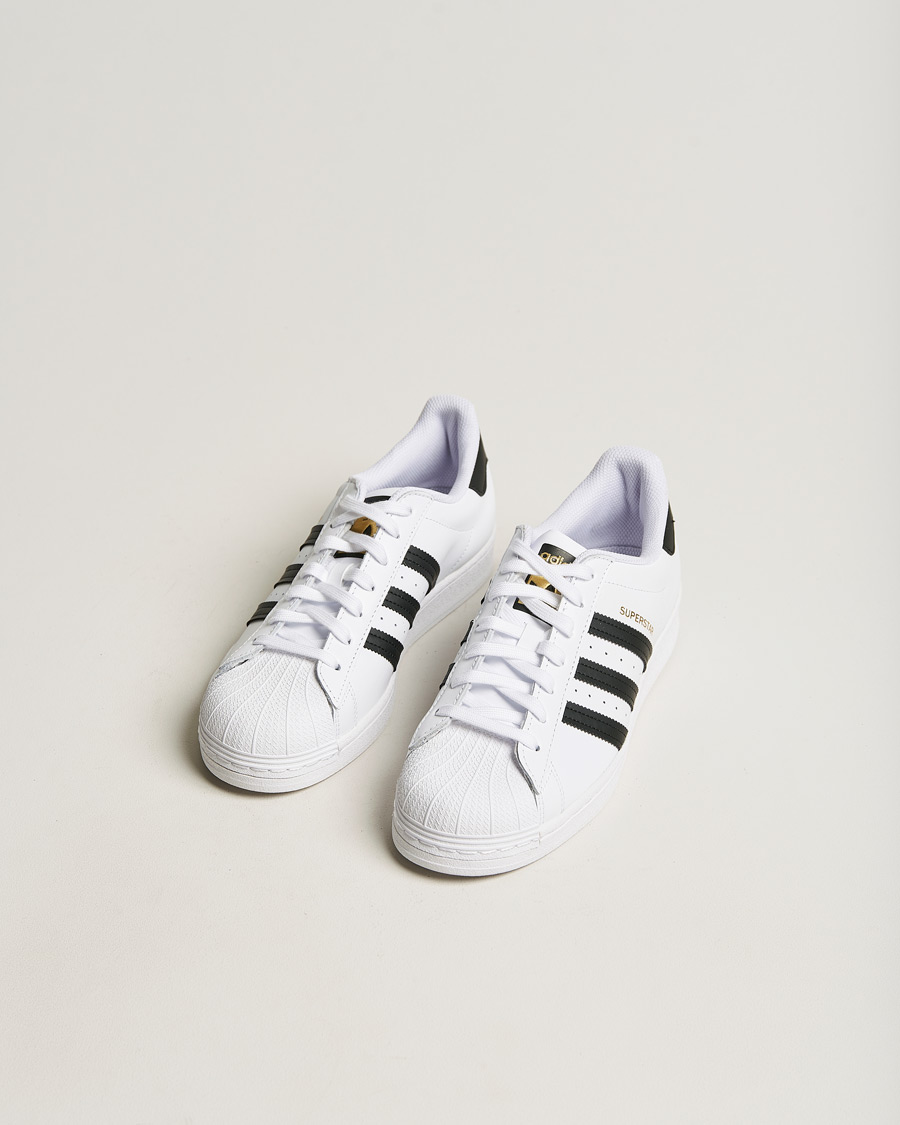 Mies | adidas Originals | adidas Originals | Superstar Sneaker White Black