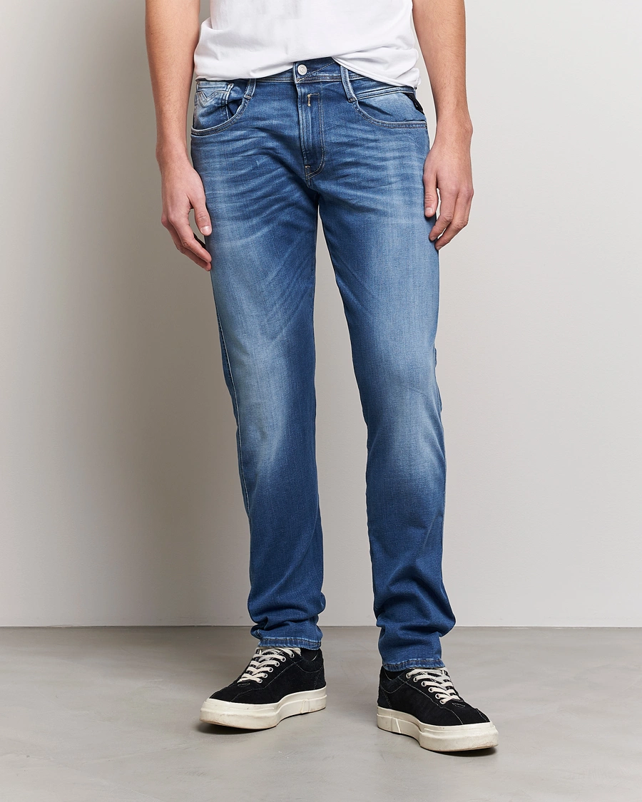 Mies | Tiedostava valinta | Replay | Anbass Hyperflex Bio Jeans  Medium Blue