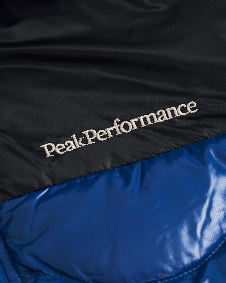 Mies | Takit | Peak Performance | Helium Glacier Hooded Jacket Blue