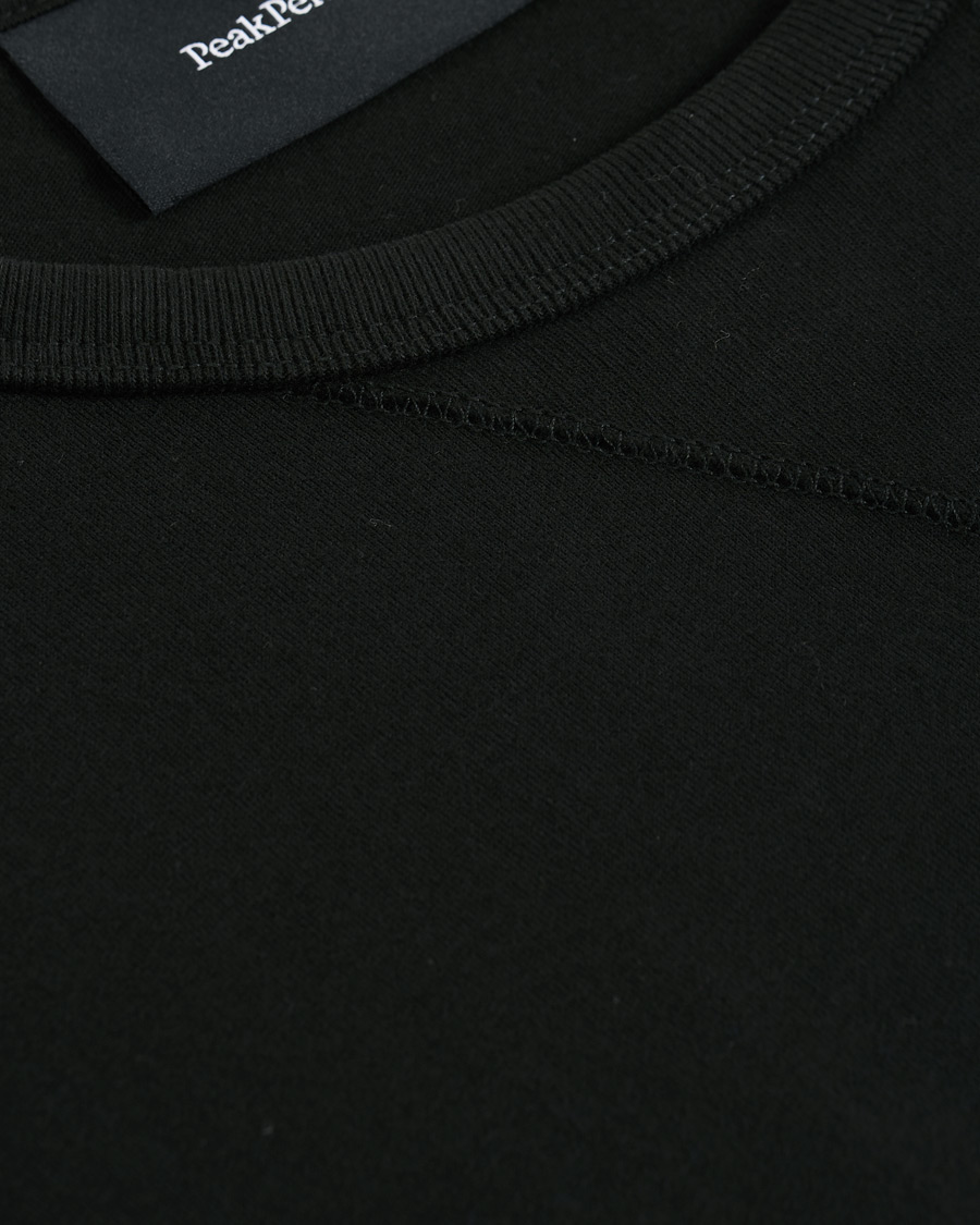 Mies | T-paidat | Peak Performance | Walt Long Sleeve Tee Black