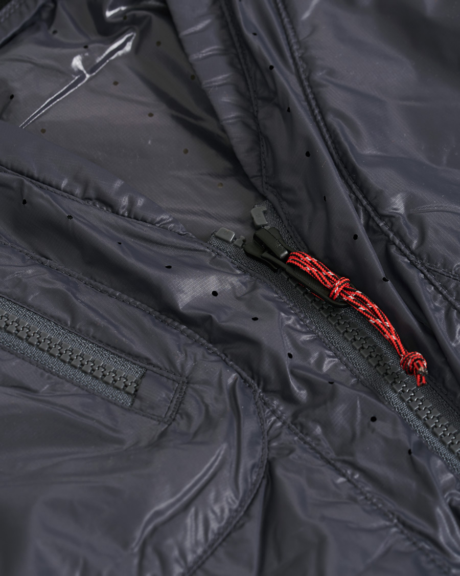 Mies | Takit | Peak Performance | Ben Gorham Windbreaker Vest Grey